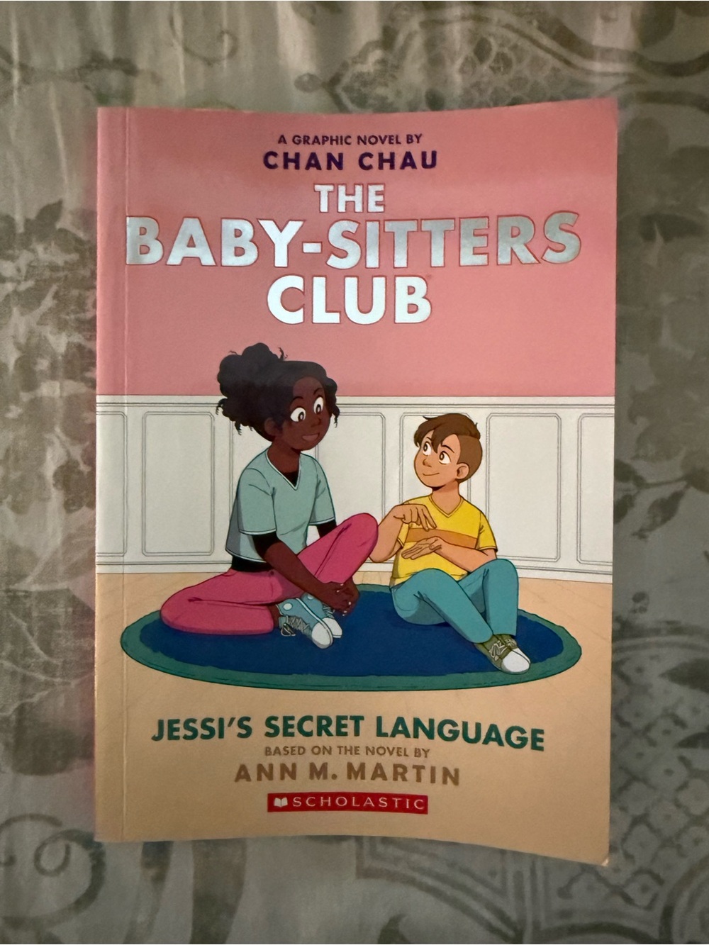 The Baby-Sitters Club Graphic Novels - 4 books - Picture 2 of 5